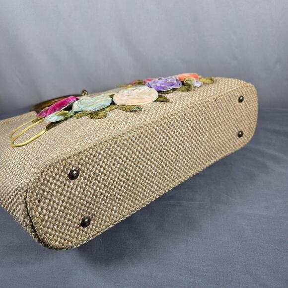 Vintage Handmade Tote Bag Velvet Flowers Woven Straw Look Purse Acrylic Handles - Picture 9 of 12